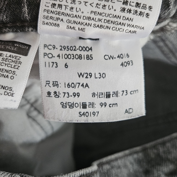 Levi's 501 Red Tab Skinny Washed Black Jeans - Picture 9 of 10